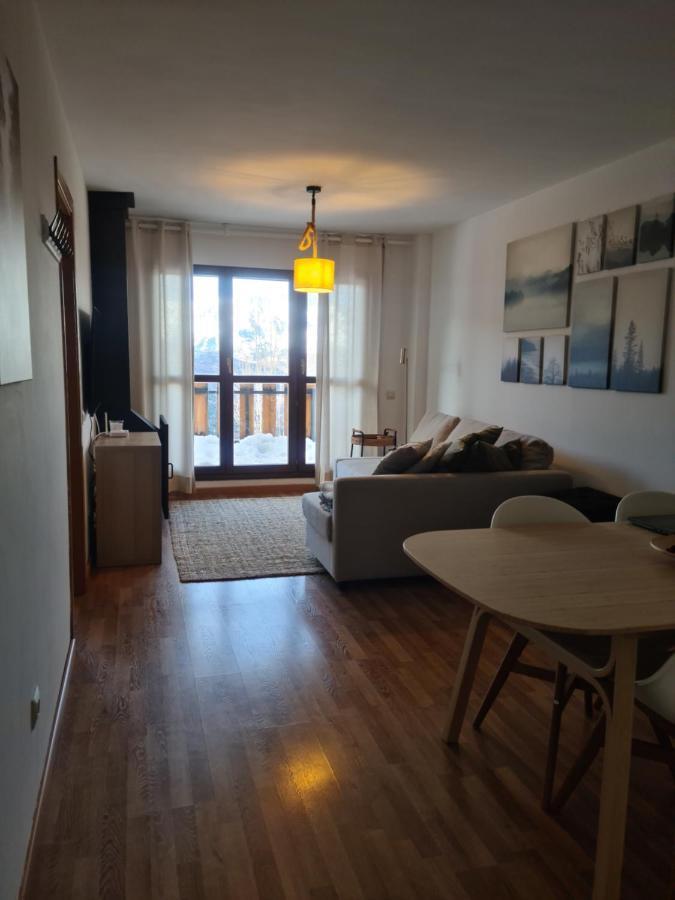 Tuhogarencerler Apartment